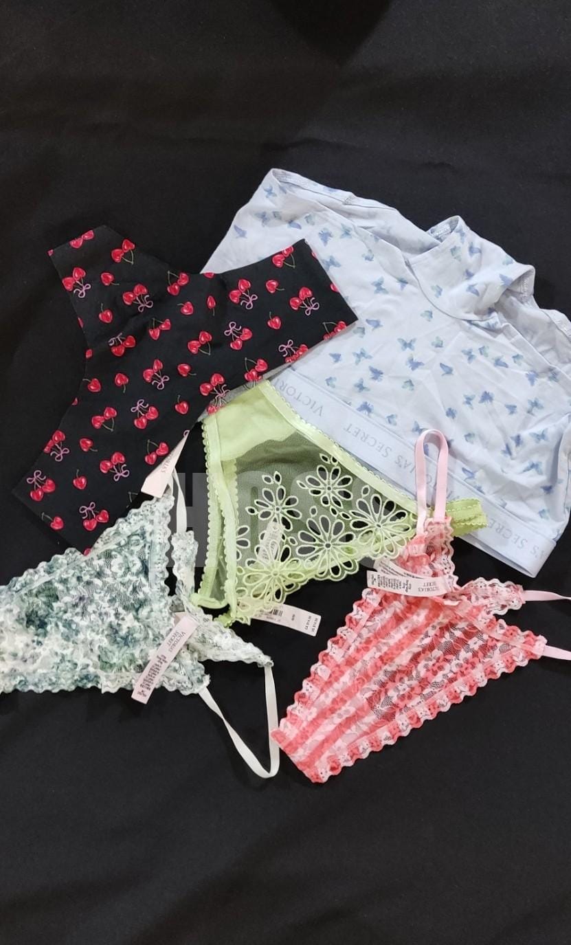 Paquete Surtido de 3 pantys Victoria's Secret Original Talla CHICA